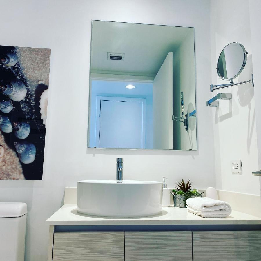 BeachWalk Studio Apmt 2 Beds, Amazing Views- 12B Hallandale Beach Esterno foto